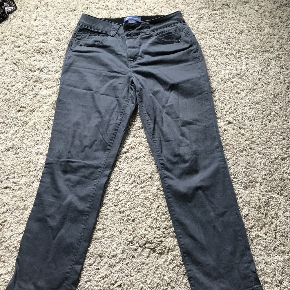 Women’s size 8P Democracy grey jeans